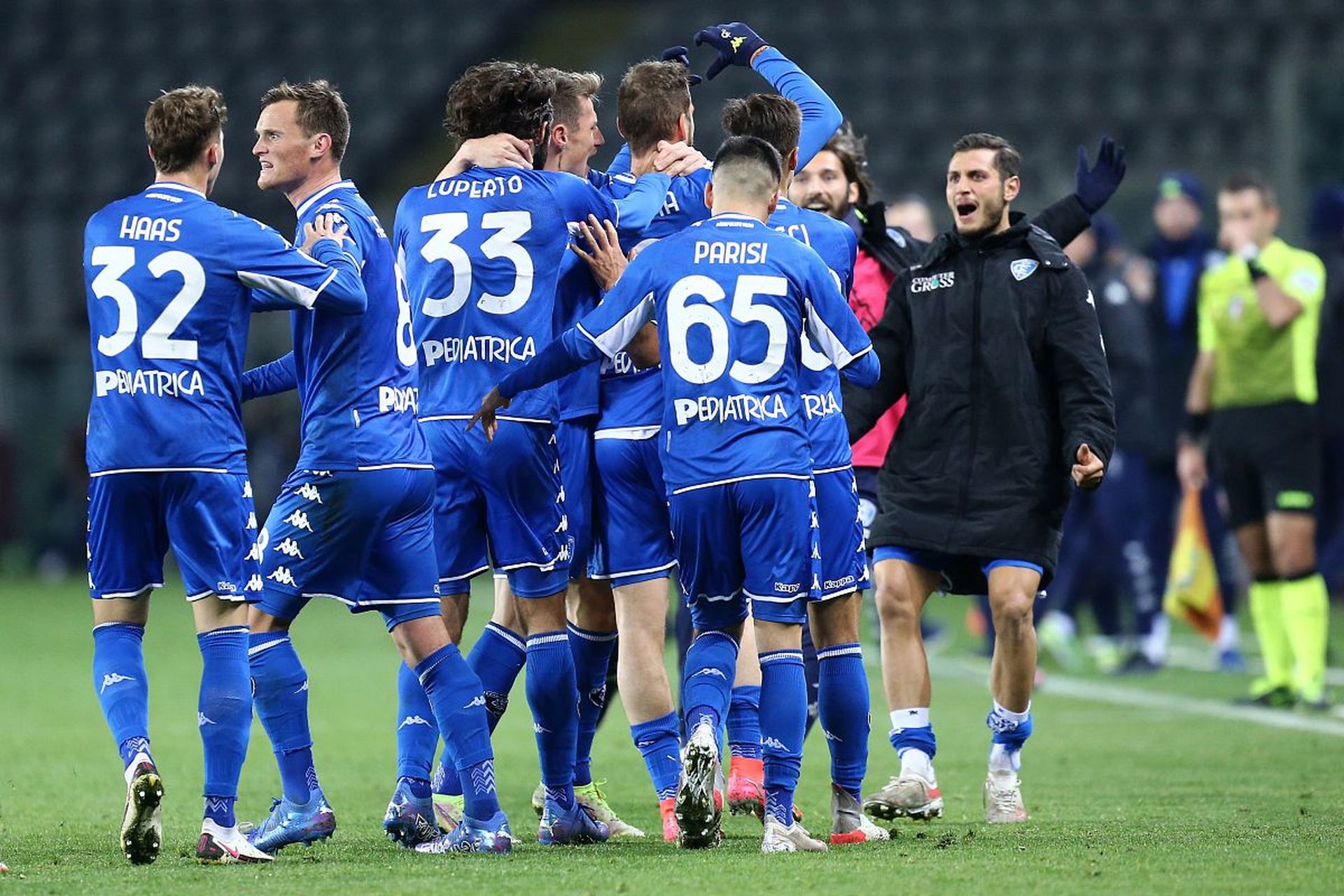 通过战术调 通过战术调